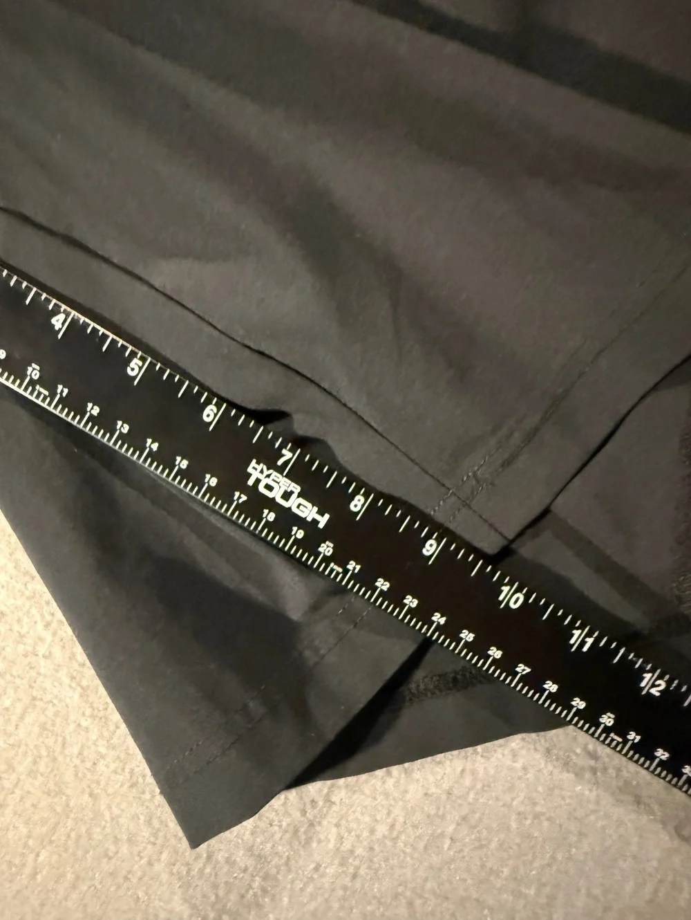 Columbia Men's Black Outdoor Cargo Shorts Size 50/10